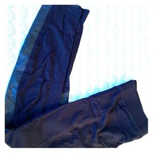 Leggings with leather accents